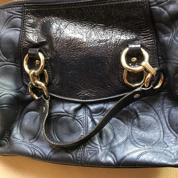 Coach Leather Signature C bag - Picture 6 of 13